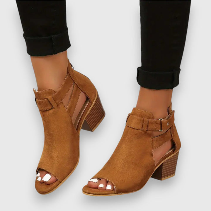 Nadine – Sandals with Thick Heels