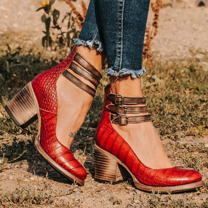 Dorothea | Vintage Leather Strap Heels