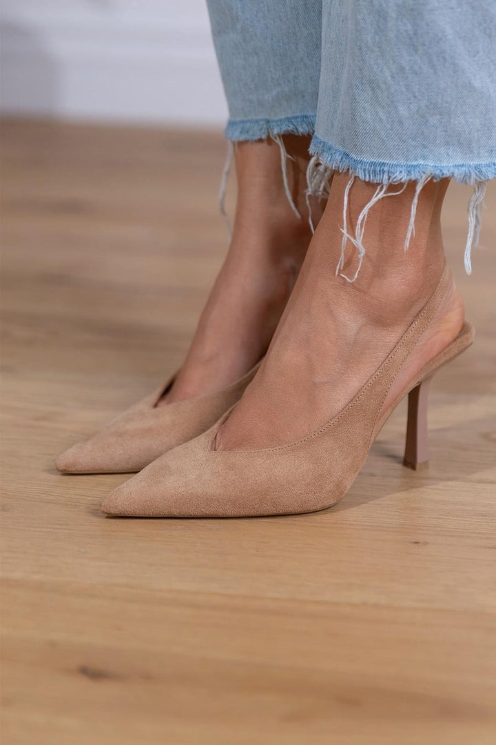 SUEDE SLINGBACK HEELS