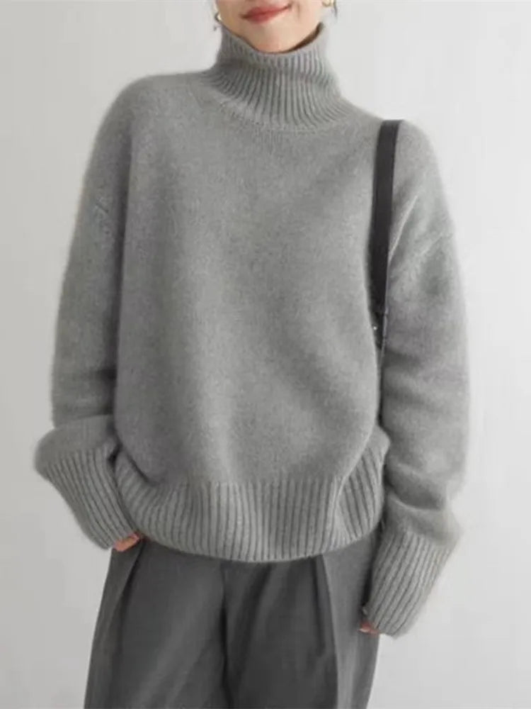 Amaya | Luxe Cashmere Turtleneck Sweater